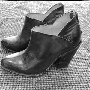 FB Steel. Freebird ankle boots.